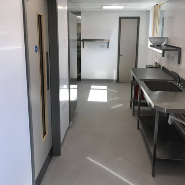 2.5mm premium white hygienic wall cladding sheet